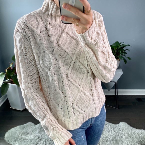 bydonnywu Sweaters - ◾️Yammy Woven Knit Sweater Cream